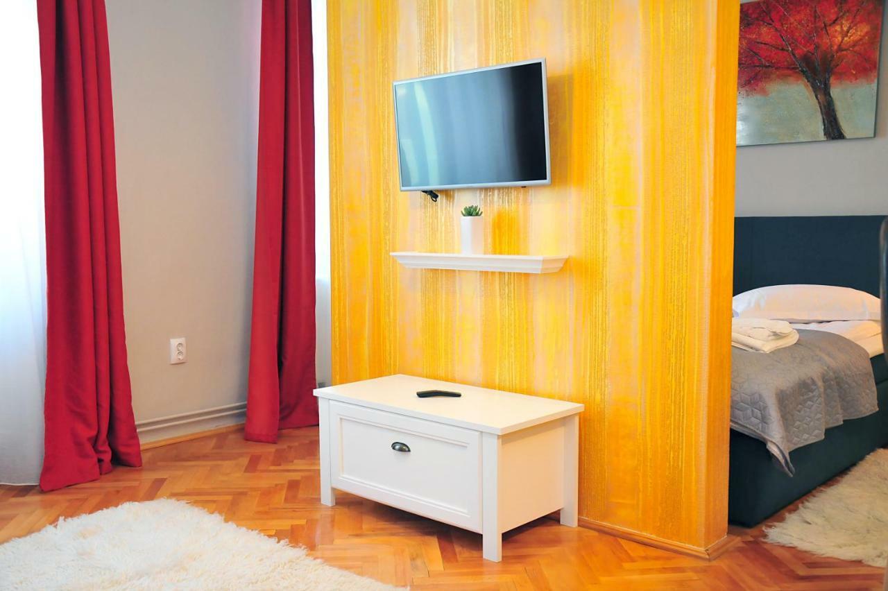 Ronis Apartments Sibiu Exterior photo