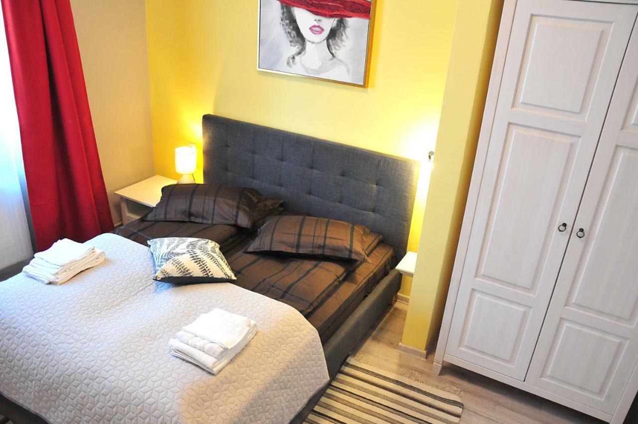 Ronis Apartments Sibiu Exterior photo